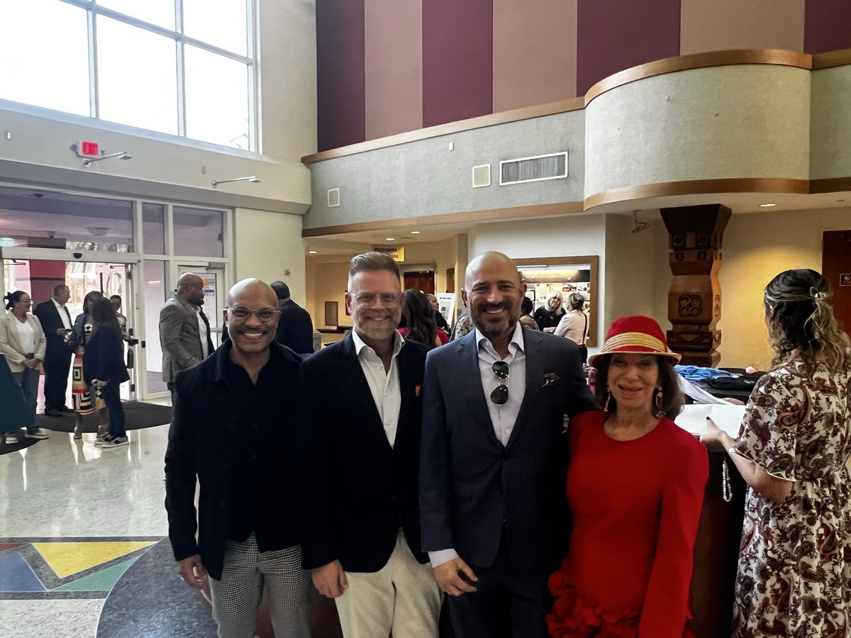 TravelHost FTL tweet media