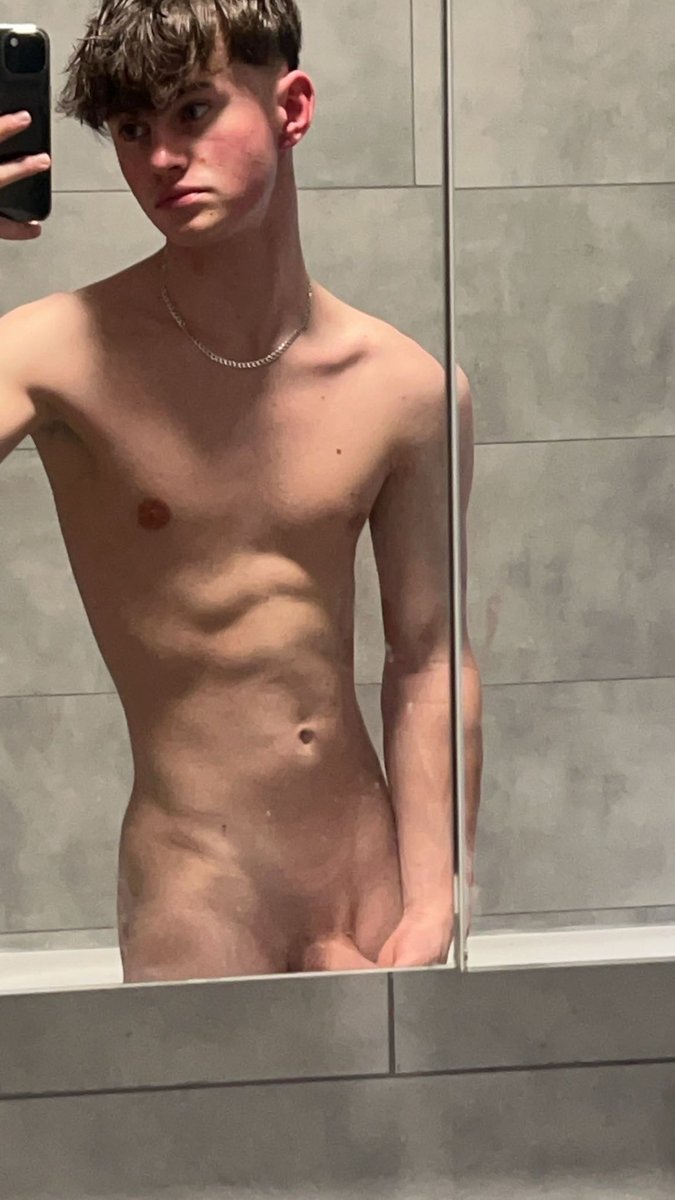 maskedhungboy's tweet photo. Retweet for a surprise in your dm’s 😉 
#gayuk #gay https://t.co/L8S5sOLfNI