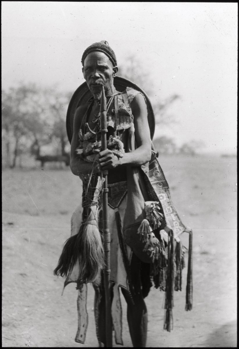 Un Chasseur Tallensi, Nord Ghana