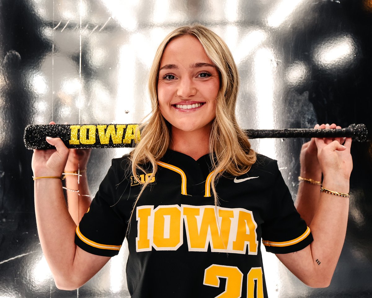 Iowa Softball tweet media