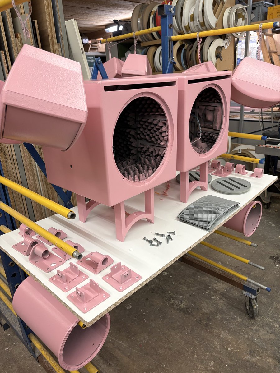 kids playlight tweet media