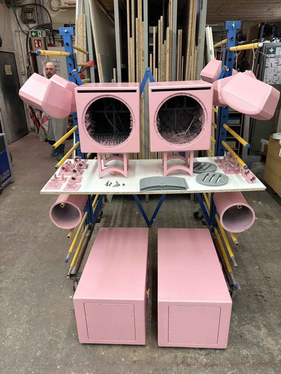 kids playlight tweet media