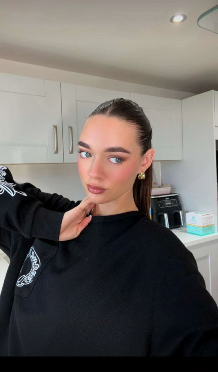 𝐷𝑎𝑖𝑠𝑦 ✧ | Parody tweet media