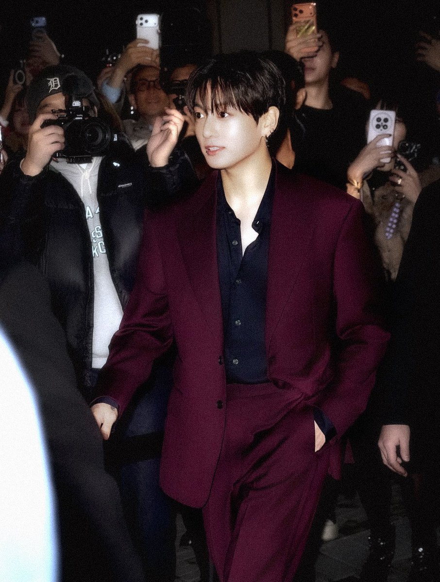 jungkook 90s heartthrob ‹𝟹