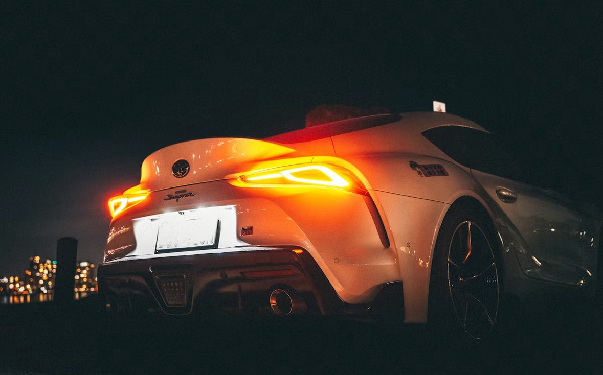 Tyrellthealien's tweet image. Gn ✨ 

Drop your SOL wallet