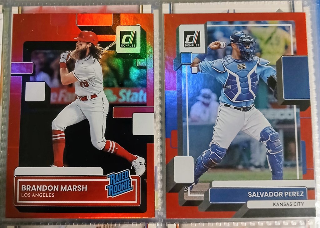 Slider_Nft_Art's tweet image. A few newer cards from when I last got packs and ripped a few. 💚 @Fro_Clover #cardcollectors