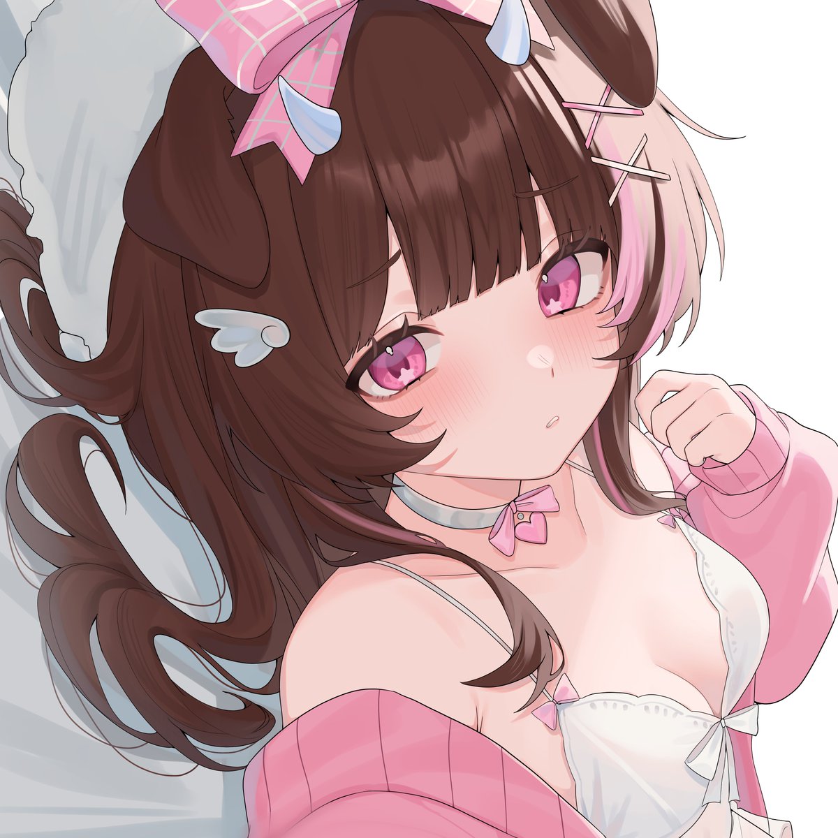 taking valentines applications who is tryna be parasocial