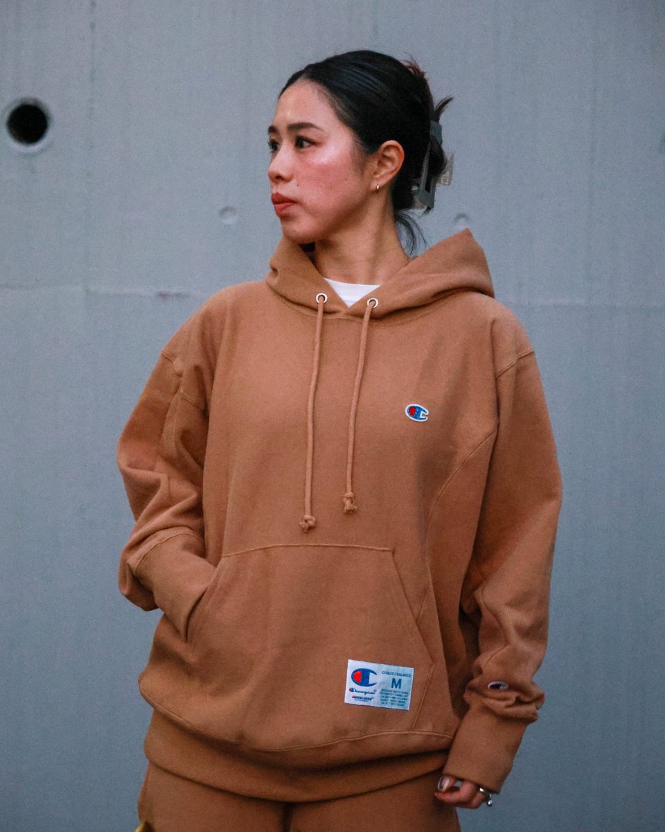 champion__japan's tweet image. 【UNDERCOVER x Champion】
2026/2/14(Sat) RELEASE.

Staff
Men’s 175cm L
Women’s 158cm M

☑︎特設サイトはこちら
x.gd/Sz1zR

#Champion #Championjp #undercover #チャンピオン #アンダーカバー