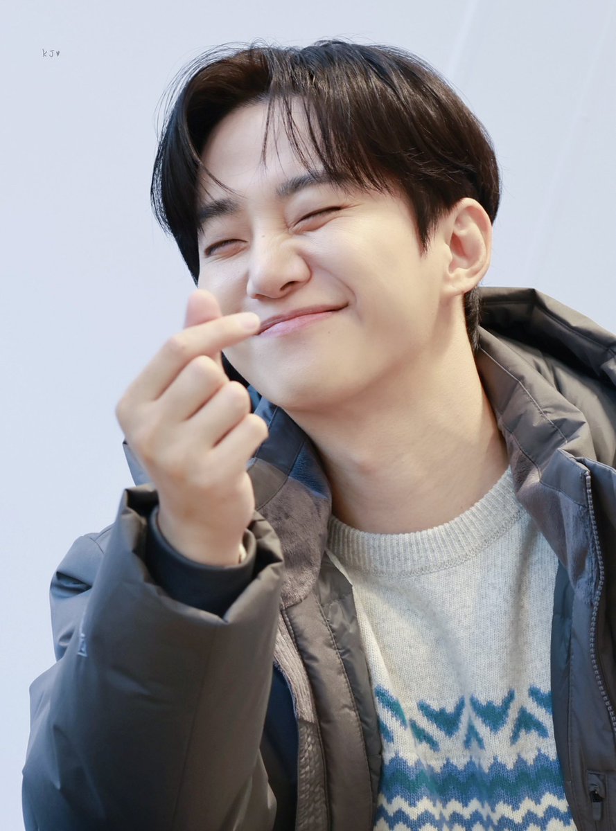 잊시💛

사랑스러움이 태어난다면 바로 이준호!!
너처럼 달콤하고 이쁜 하루 보내

#이준호 #LEEJUNHO #イジュノ #李俊昊

190202                                   251204