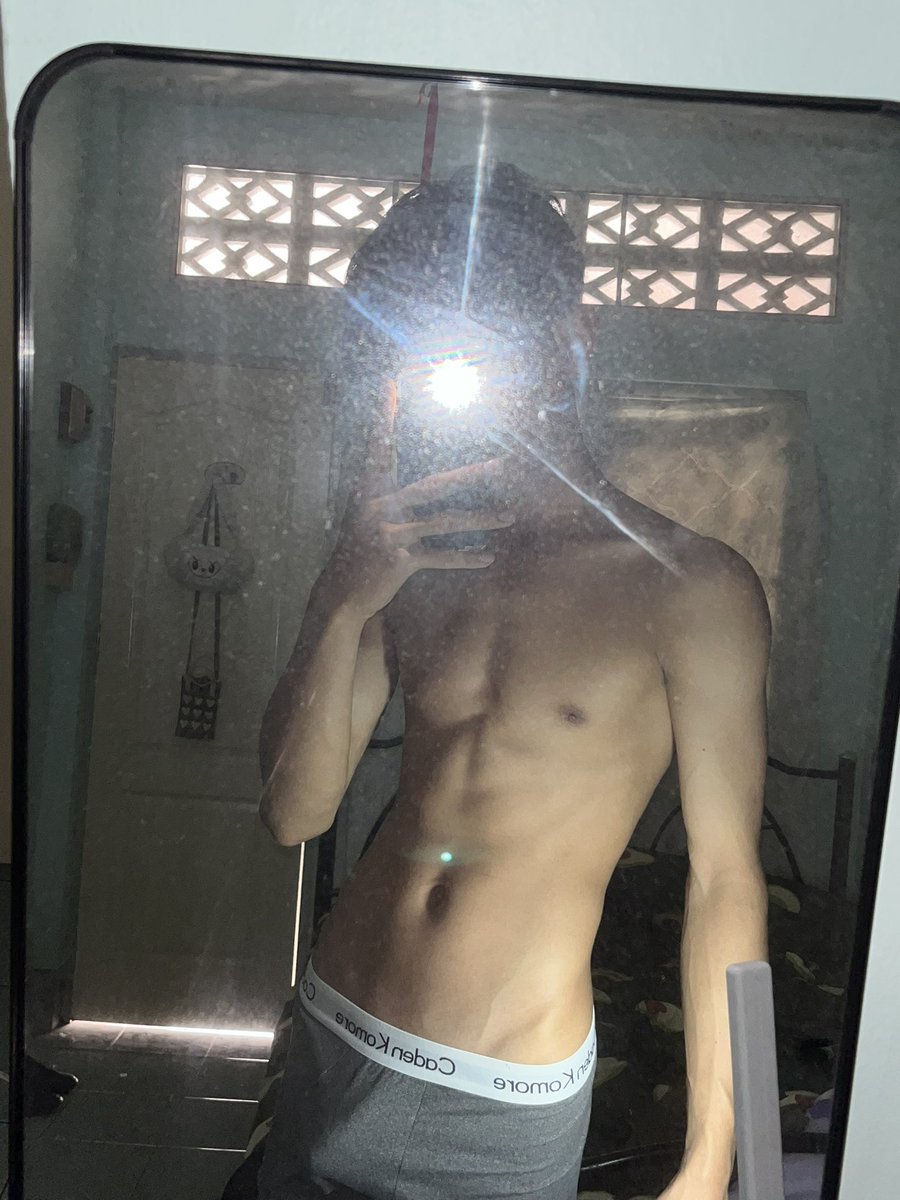 wnwn425300's tweet photo. วาเลนไทน์นี้เอาสักดอกมั้ยเธอ #เชียงใหม่ https://t.co/BFCstghJt1
