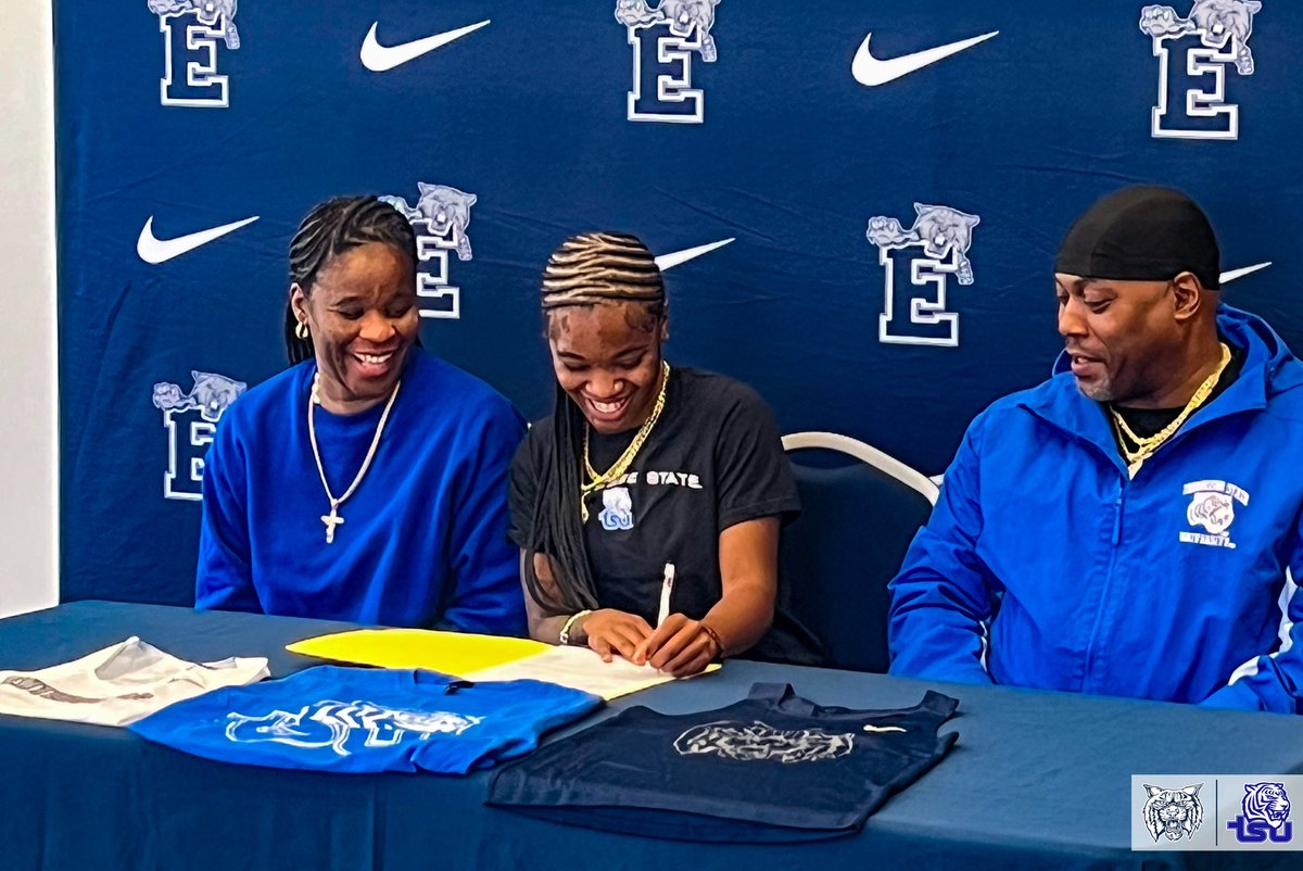 Enterprise Track & Field tweet media