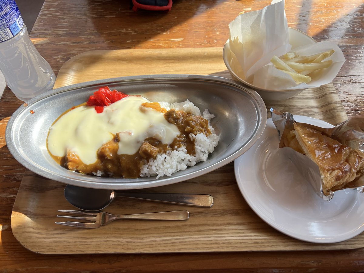 お昼だー