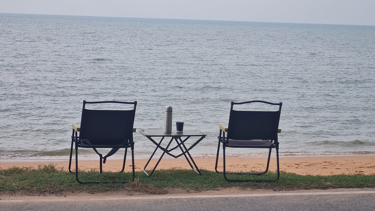 Un nouveau coffee shop à la plage ☕😊