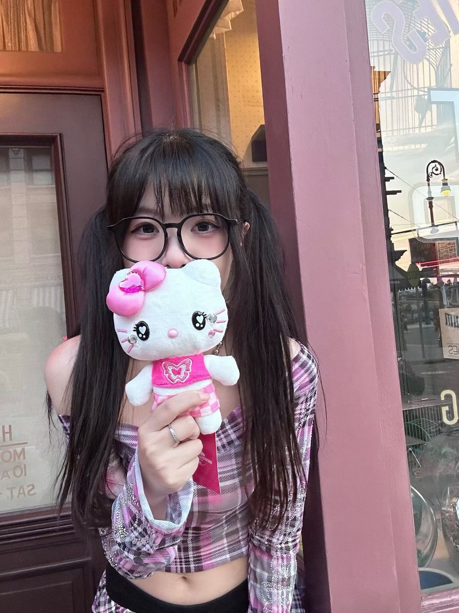 QOS_cx's tweet photo. Are you using that today🍆? If not, just give me. #BBC #BNWO #Raceplay #Snowbunny #QoS #Blacked #Asian #ho #slut https://t.co/IOojxPbnOf