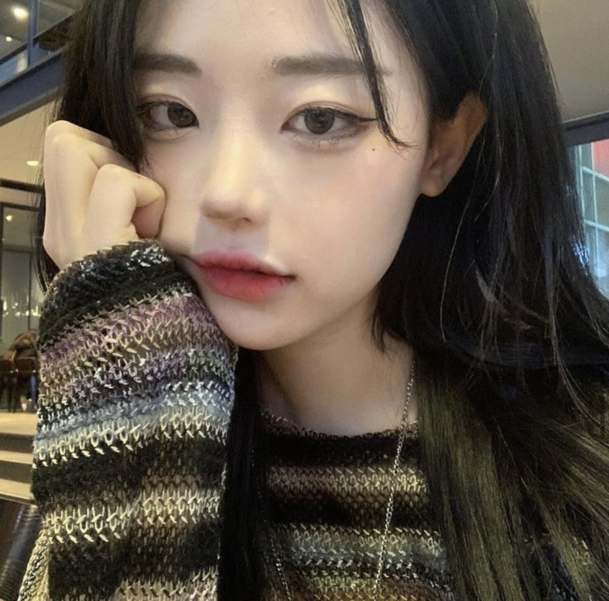 yuwilingyuw's tweet photo. 告诉我，情人节和谁在一起最甜？ https://t.co/uPaXZxFyG4