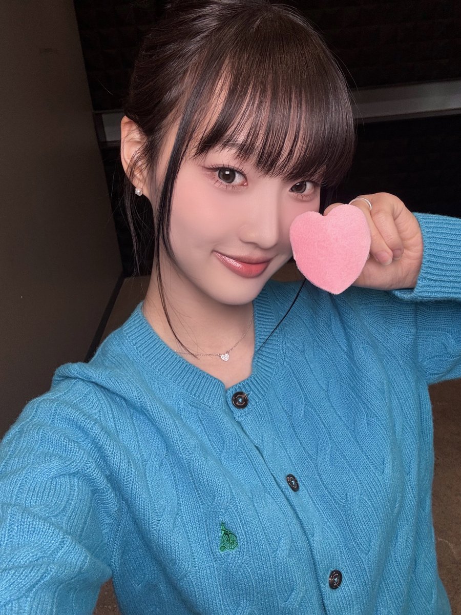 USPEER_official's tweet image. 해피 발렌타인데이💕🍫 초콜릿 대신 시아니🐈‍⬛
⠀
#USPEER #유스피어
#SIAN #시안