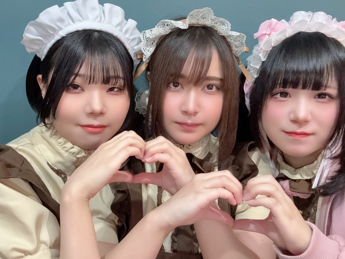 🧡orange OPEN🧡

☀️14-23
♡れい
♡ふあ

☀️14-18
♡ろあ

🌙18-23
♡ことね

本日もご帰宅お待ちしております🏰˖ ࣪⊹