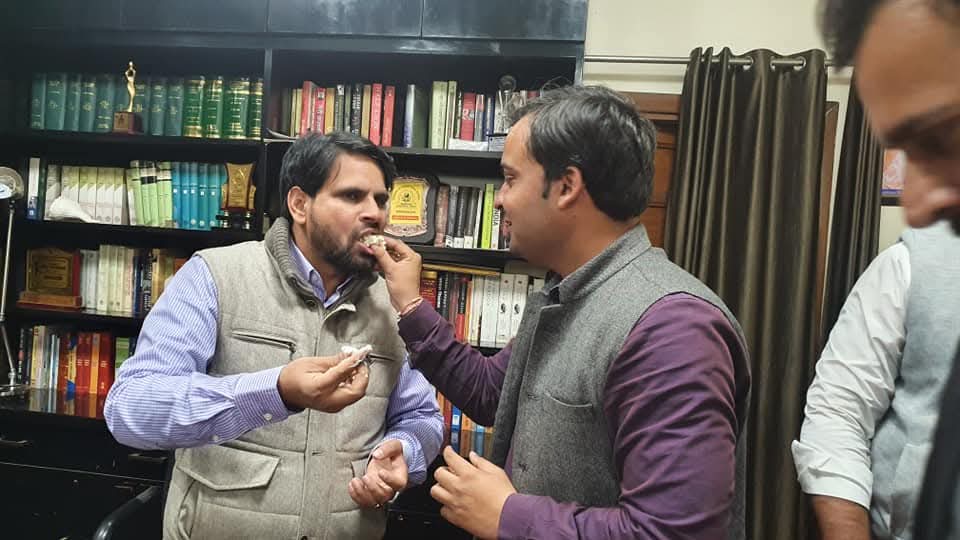 बड़े भैया <a href="/Amrishty/">Amrish Tyagi</a> को जन्मदिन की ढेरों शुभकामनाएं , महादेव आप पर हमेशा कृपा बनाये रखें। 
#HappyBirthday