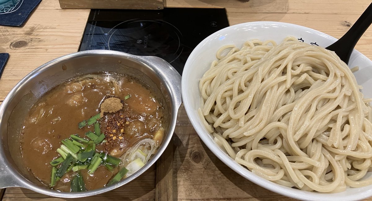 フジヤマ55で昼飯食います
