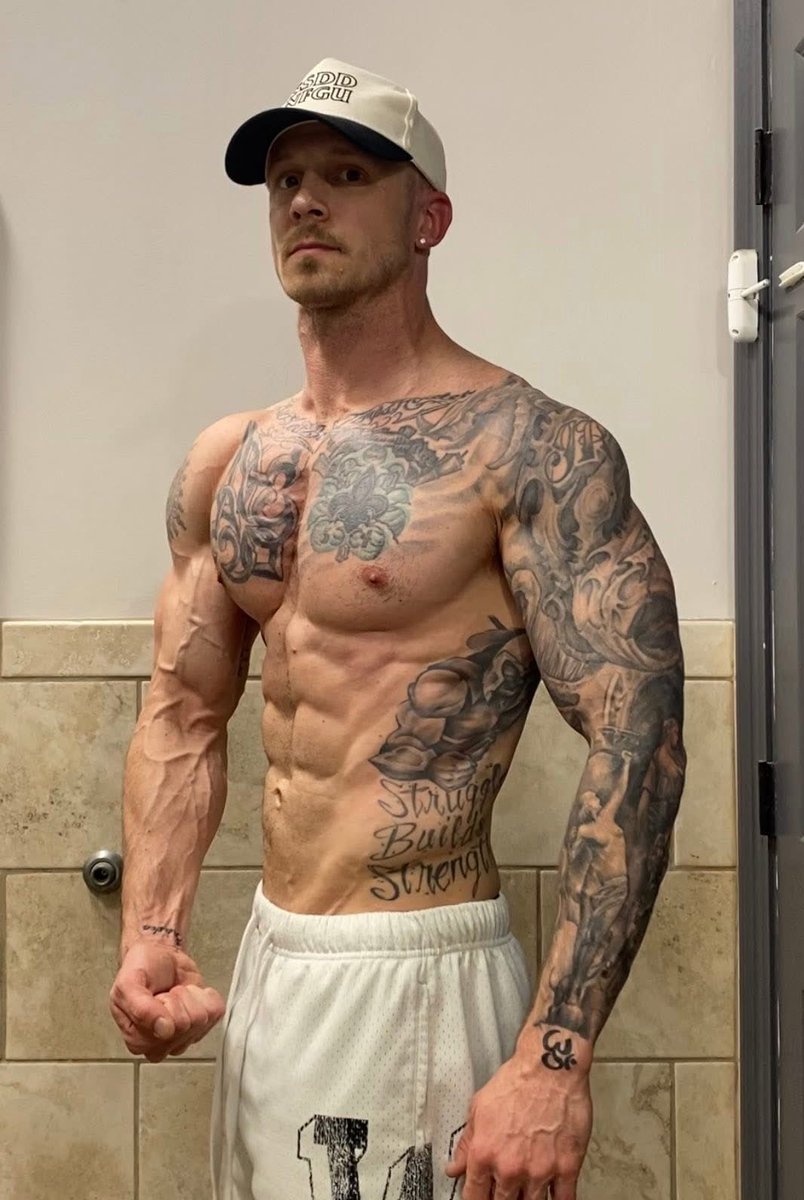 Thomas Jr. 👑 tweet media