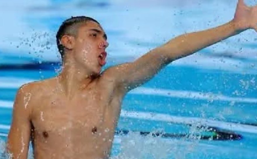 Diego Villalobos hace historia 🇲🇽✨ Le da a México la primera medalla en la Copa del Mundo de Natación Artística Medellín 2026 🥈 207.100 pts en Solo Técnico para subir al podio.
¡ORGULLO NACIONAL!