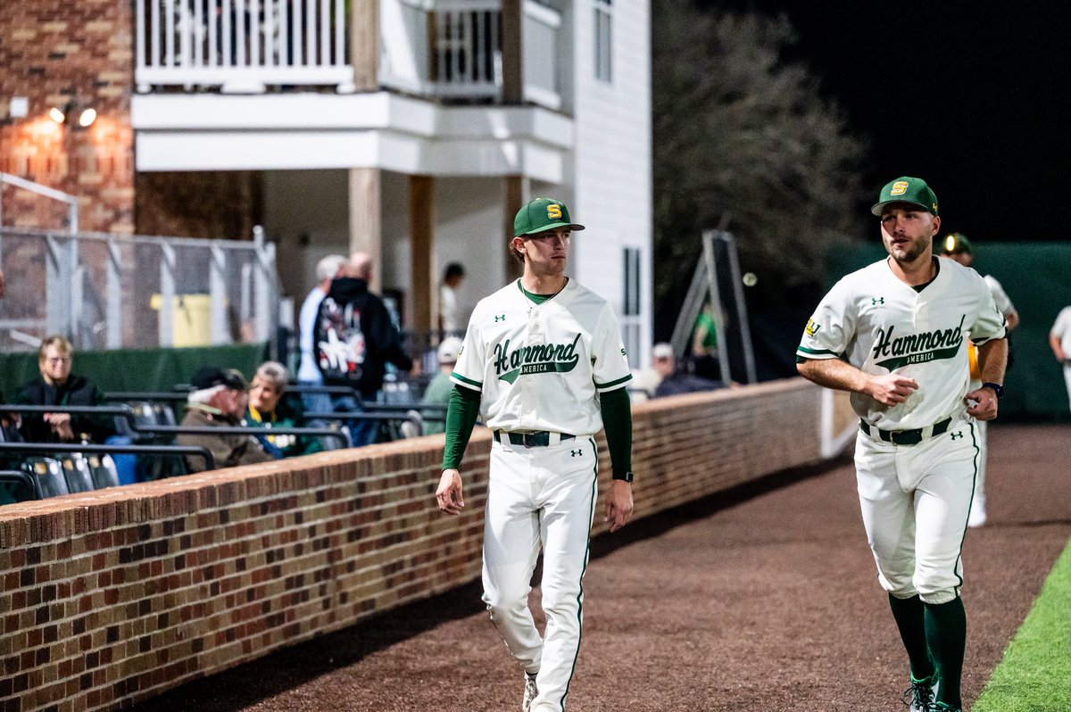 It’s baseball time in Hammond, America! 

#LionUp