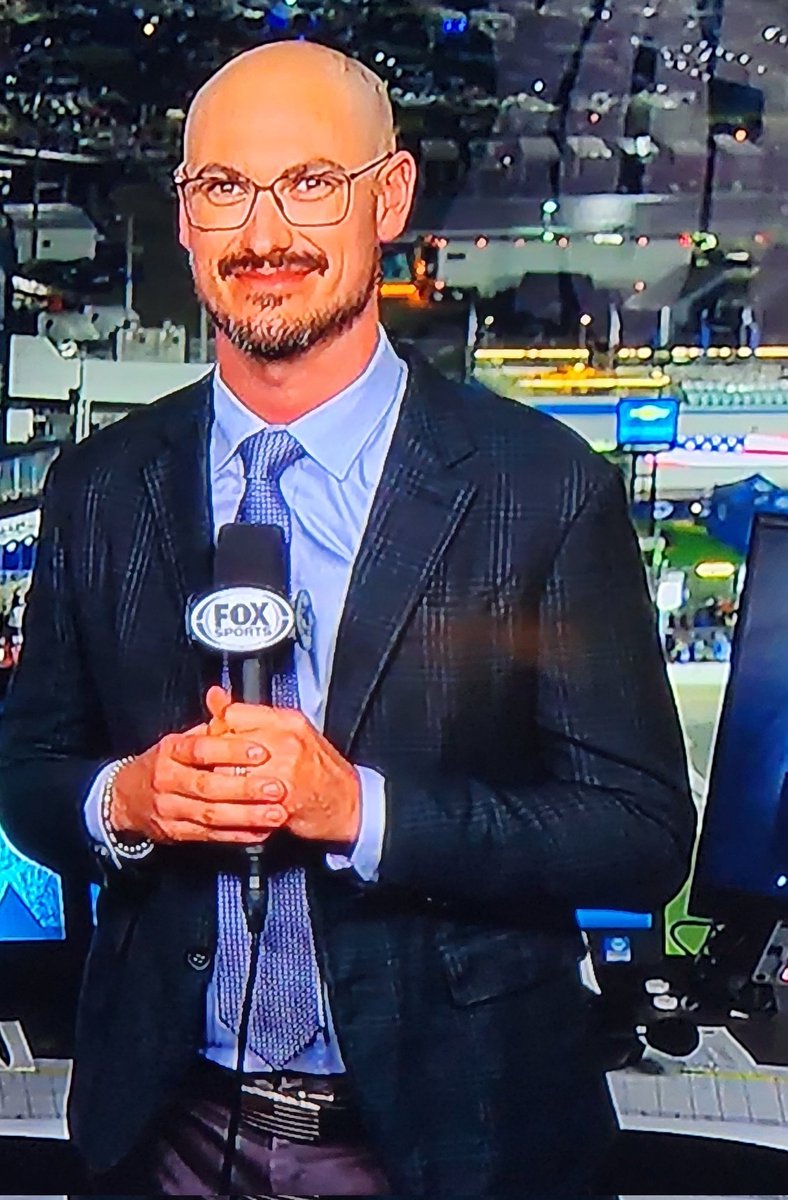 Jeff Pohgeeyouee tweet media