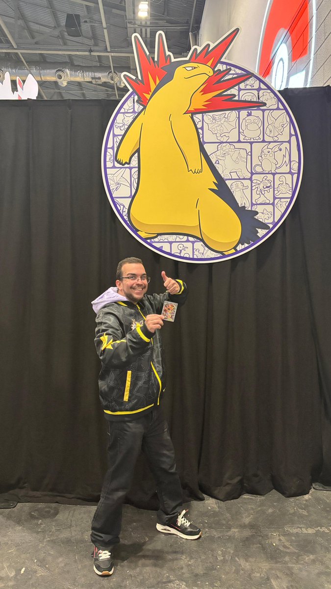 Objetivo : 
- Gholdengo Ex.
Gholdengo encontradas:
- 0
Resultado: El peor torneo de mi vida en cuanto a resultado.

P.D: La foto fue realizada cuando mi score era 0-4-1.