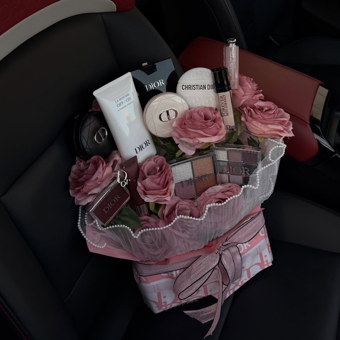 Butterflless's tweet image. 