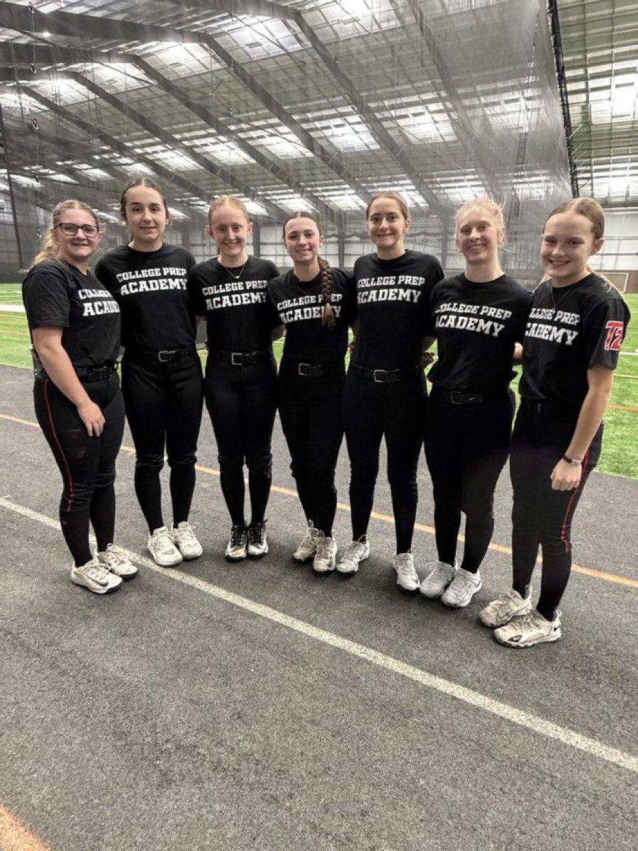 Thank you <a href="/Turnin2Softball/">Turnin2 Softball</a> for hosting college prep these last six weeks. I enjoyed learning more about the game and being in an environment where everyone wanted to challenge themselves and each other. 
<a href="/T2Chelenyak/">Turnin 2 Chelenyak</a> <a href="/Kenzie_LongT2/">Kenzie Long</a>