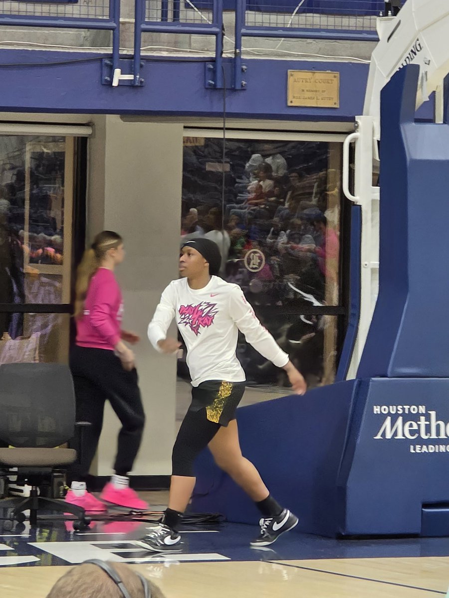 Coach Anderson_KHS🏀 tweet media