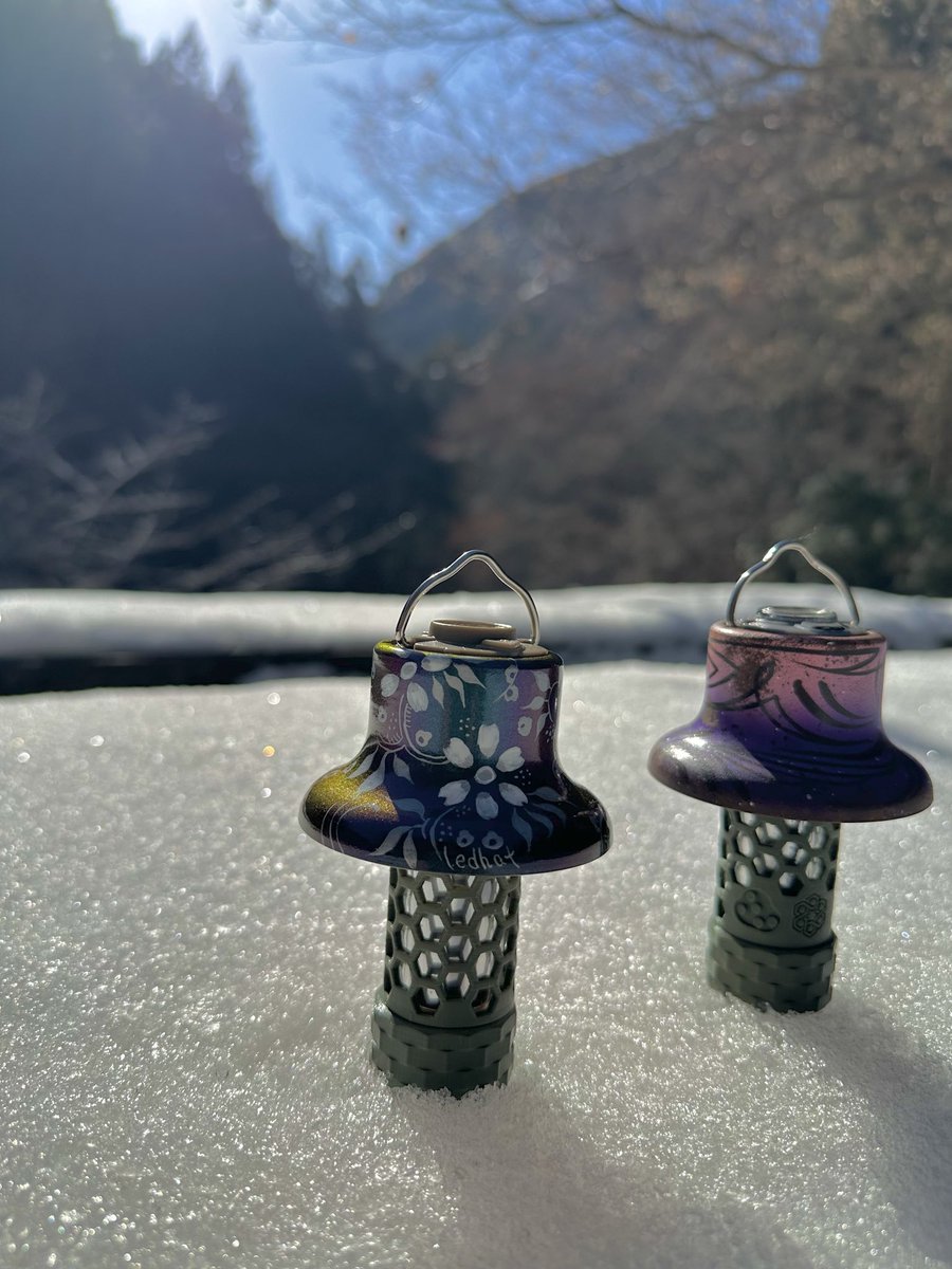 psFbqOHbXPYCi5v's tweet photo. シャーベット状の雪と澄んだ日差しが
出迎えてくれた天川村洞川休憩所❄️

#ホコリタケハット https://t.co/BfpPC7ZgHU