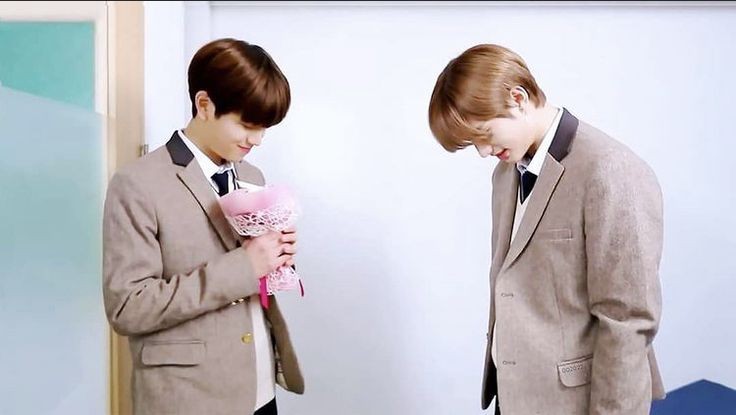 happy valentines day with seungjin 
🌹❤️