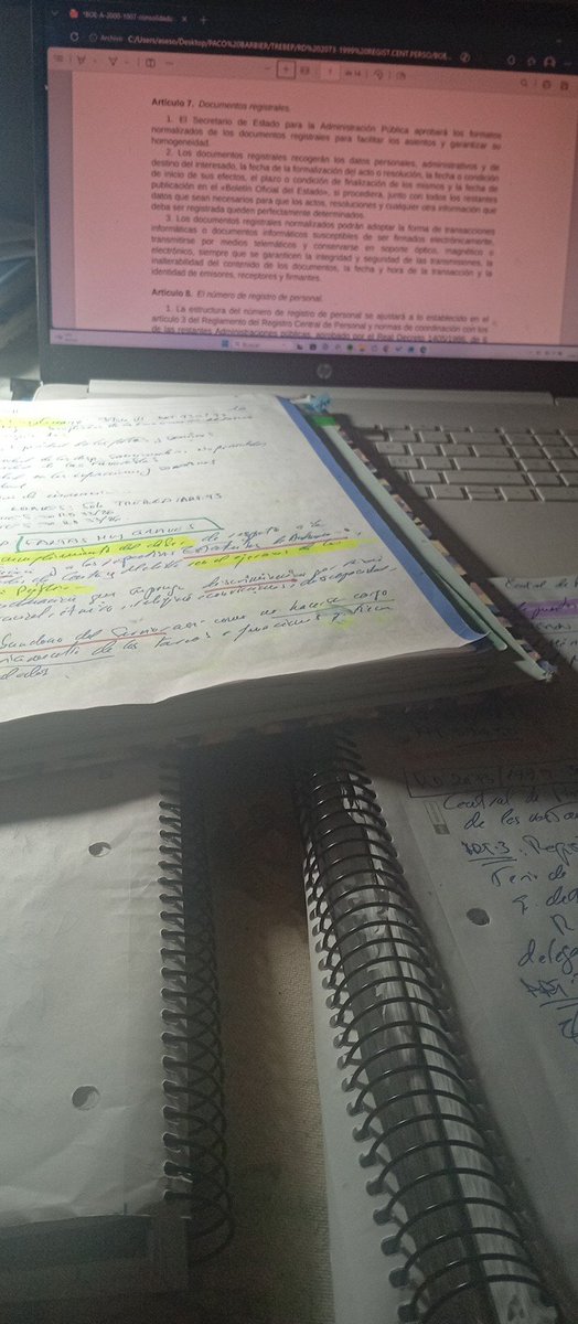 aurorarg69's tweet photo. #36finales desde Huelva. Estudiando para las oposiciones y aunque no pongo el sonido al menos os acompaño. https://t.co/rPJPRG47Av