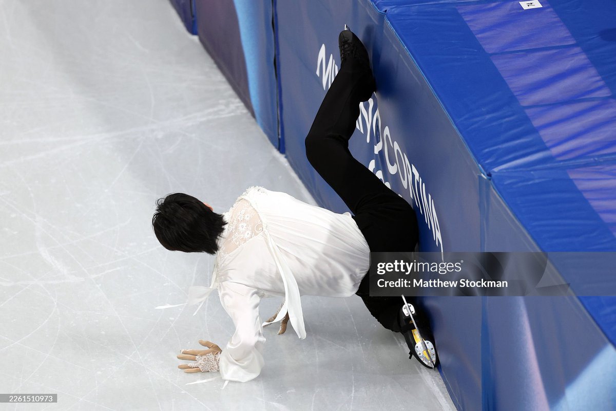 my bitch pose is nastyyy