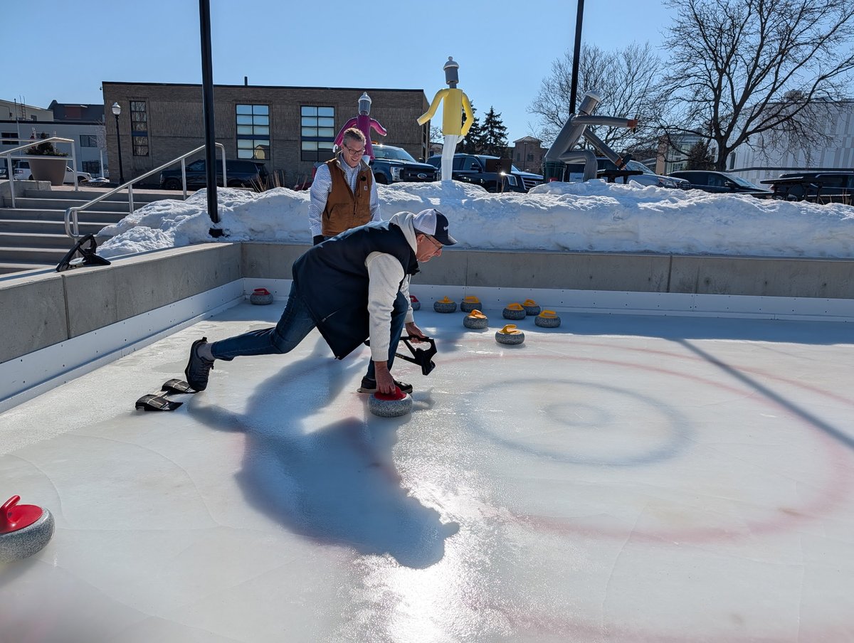 Sen. Roger Victory tweet media