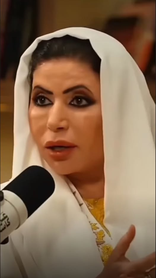لكن خلاص كبرنا  وصار عندنا عاهرات

لقائلها