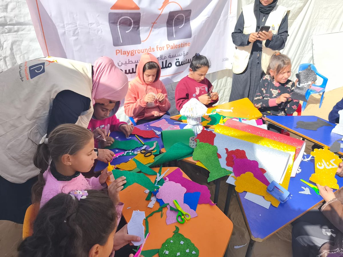 Children participated in a special art workshop creating Ramadan lanterns from foam and cardboard to welcome the holy month — bringing joy despite the brutal blockade and the pain they are living through.