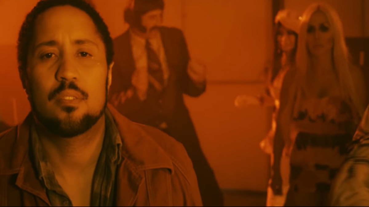 MyIndieProd's tweet image. MUSIC VIDEO: myindieproductions.com/rolan-bolan-ch…

@MyIndieProd featured artist @DawnaLeeHeising in CHILDREN OF THE REVOLUTION (2016) by Rolan Bolan!

Dawna: myindieproductions.com/dawna-lee-heis…

@IndieMusicPod @musicoin5 #SupportIndieArtists #SupportIndieMusic #ActorsLife #IndieArtists