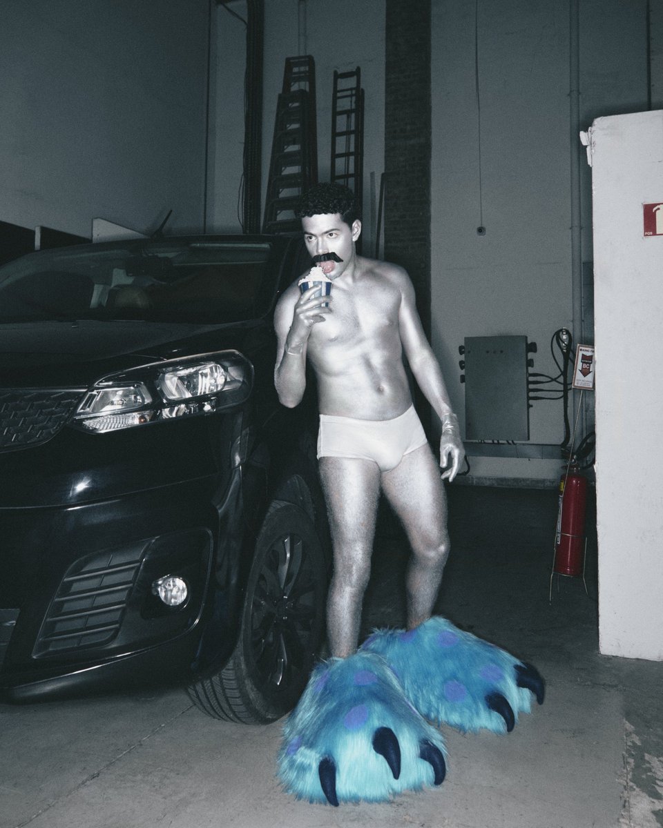 DjPedroSampaio's tweet image. FREDDIE MERCURY PRATEADO 🩶
Um dos maiores agentes do caos Brasileiro não podia ficar de fora do #carnaSAMPAIO! Hoje é com vocês RIO DE JANEIRO!