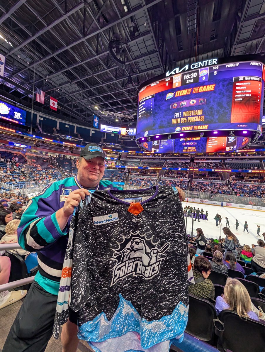 Solar Bears “Advent health” children’s hospital jersey warm up. My favorite ECHL era jersey
