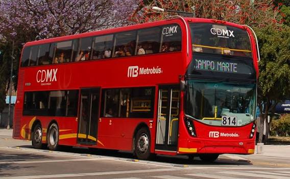 DavidMoralesV07's tweet photo. @MetrobusCDMX  A todos los usuarios de la L7 No hay servicio desde la Estación Peralvillo a Campo Marte por manifestantes buscar rutas alternas para su destino https://t.co/ZVEX9r3GpP