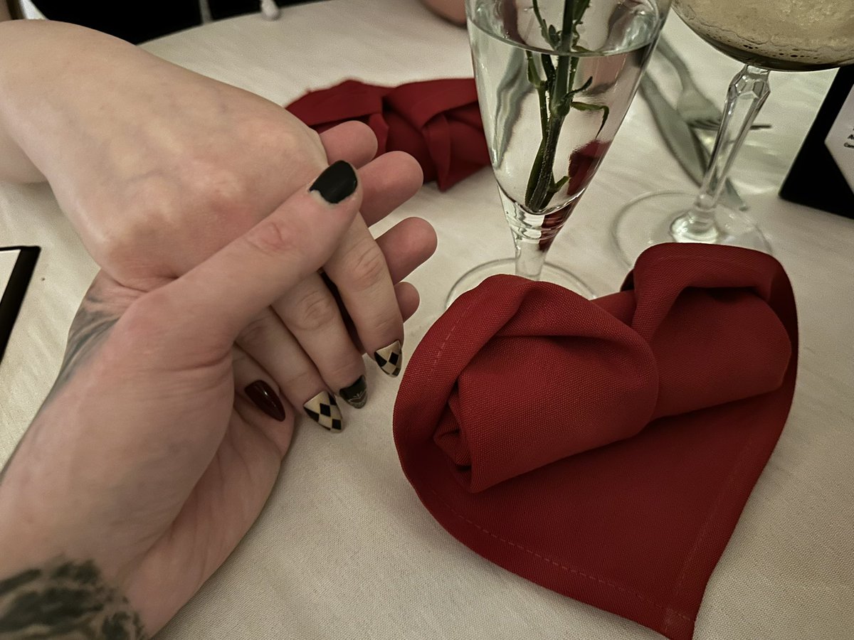 ＫＸＮＧ ＹＸ ＭＩ🦇👑 tweet media