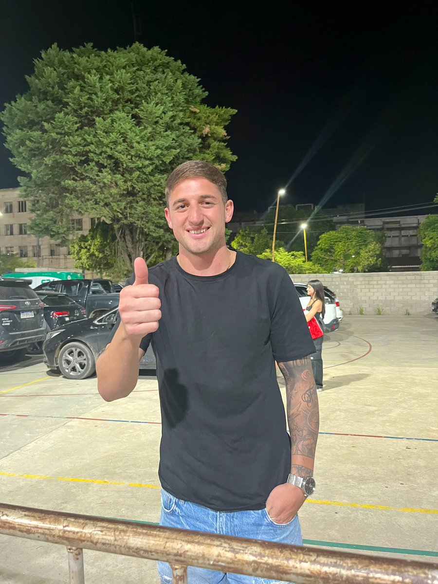 #Unión | Gastón González está presente en el Estadio para ver el partido ante #SanLorenzo