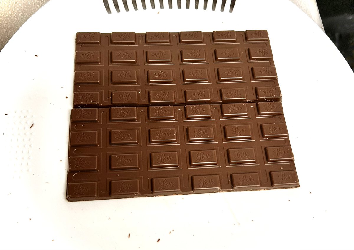 今日は🍫様を使わせて頂き🍫🍮を作るぞい‼️失敗したら載せません