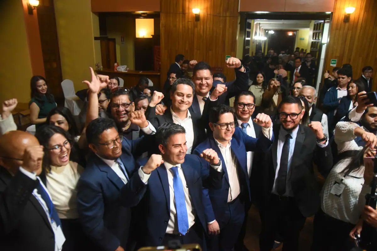 🇬🇹⚖️ Organismos internacionales respaldaron la elección de Astrid Lemus como magistrada titular y Luis Bermejo como suplente de la Corte de Constitucionalidad para el período 2026-2031.

Observadores y entidades de DD.HH. destacaron que el proceso del CANG concluyó pese a