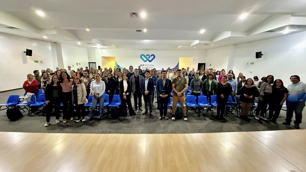 Este jueves se llevó a cabo la capacitación “Fuentes de Financiamiento y Nuevas Disposiciones Fiscales para Donatarias 2026” en Querétaro, en el que participaron más de 100 Organizaciones queretanas. 

Evento organizado por Fundación Merced Querétaro AC Centro Mexicano para la