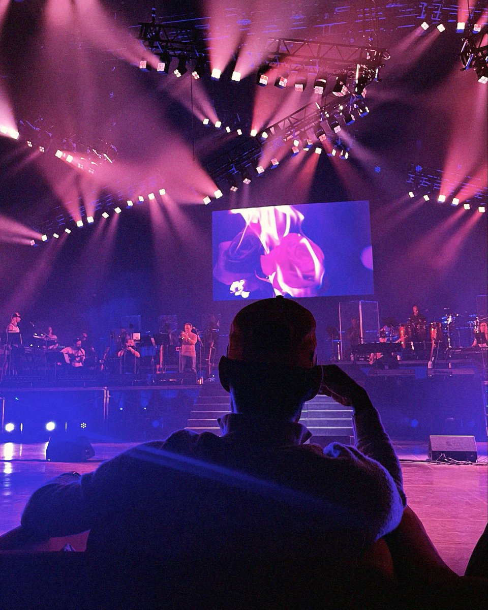 Marc Anthony tweet media