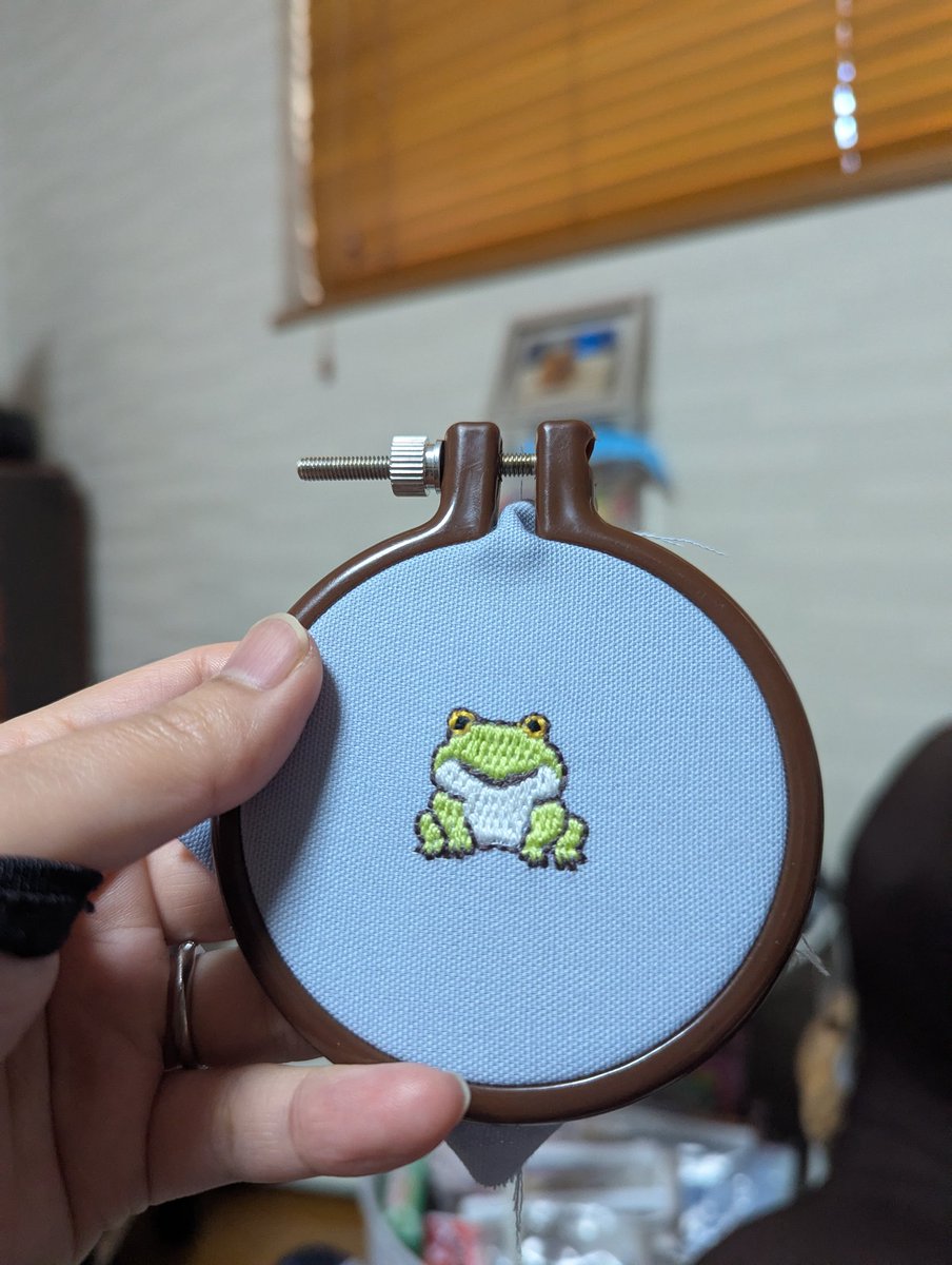 今日も朝から縫ったよ🐸✨(*´ч`*)