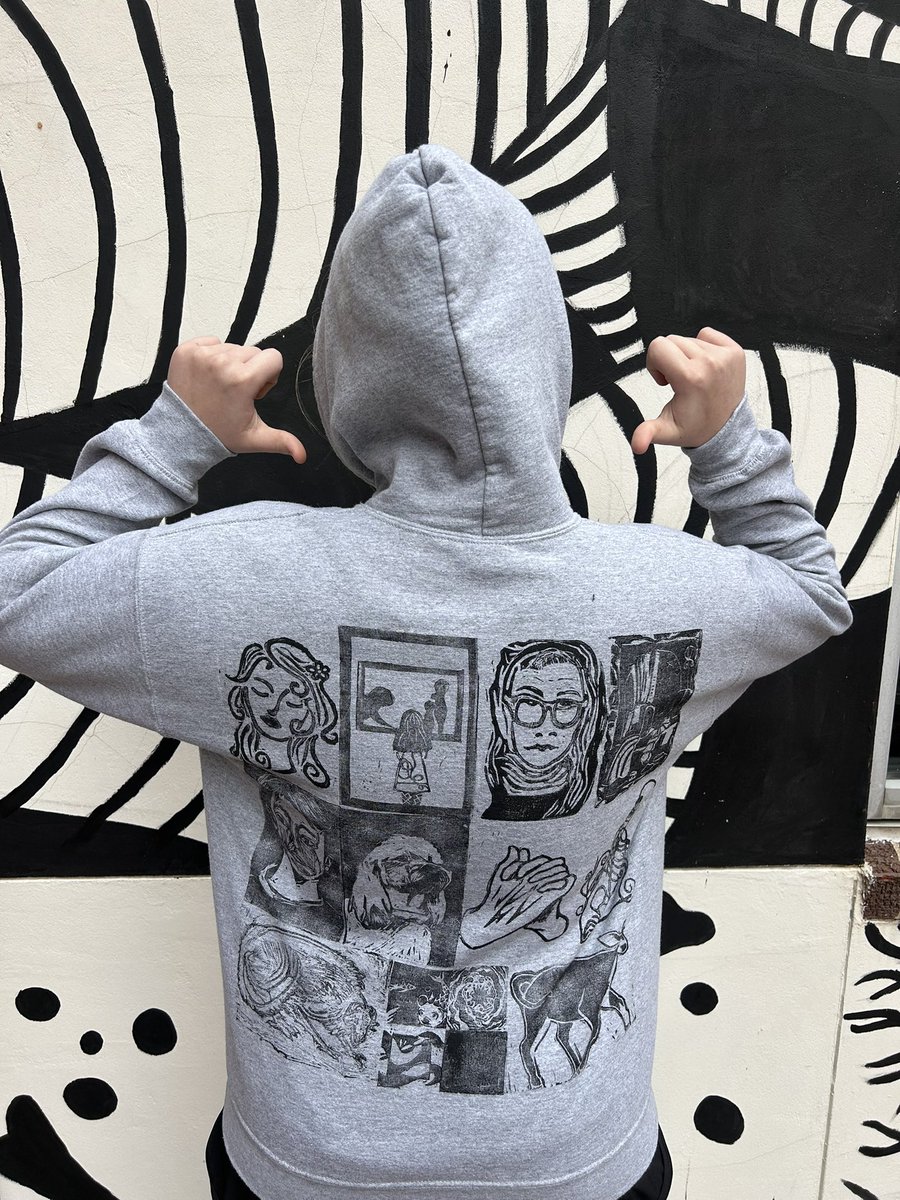 Christina Van tweet media